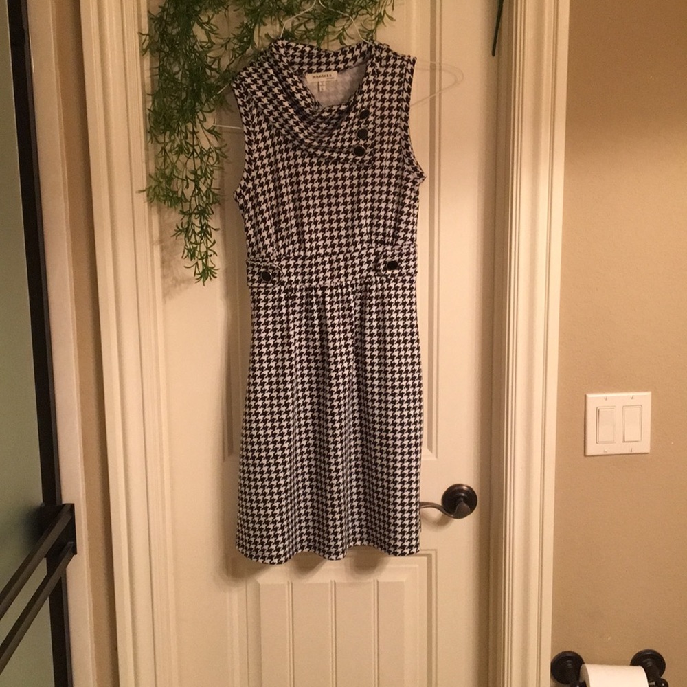 MONTEAU houndstooth asymmetrical collar dress